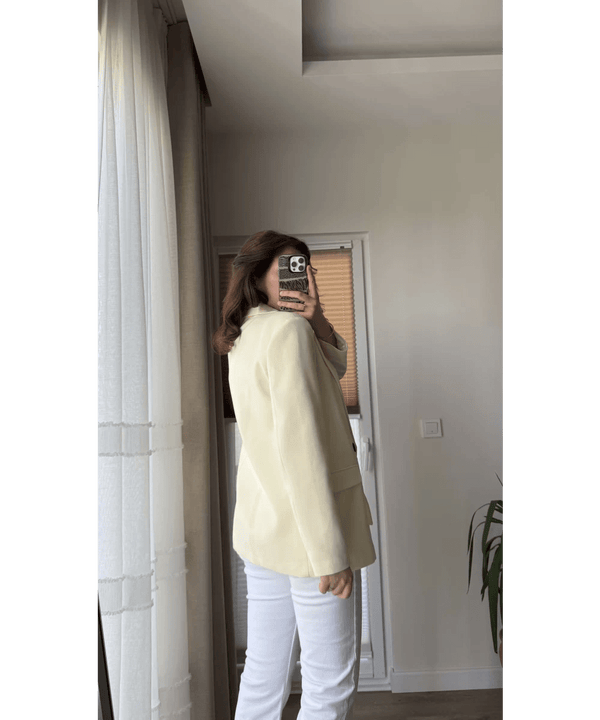 بليزر ترندي مع ازرار - Sateen style