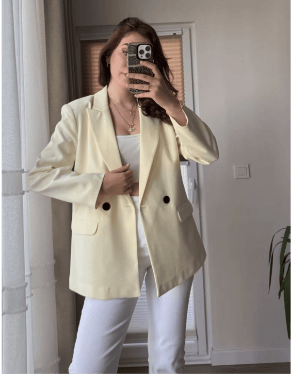 بليزر ترندي مع ازرار - Sateen style