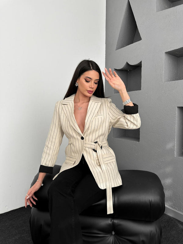 جكيت ربط مع كمر - Sateen style