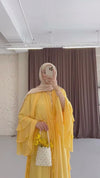 فستان شيفون مع وشاح