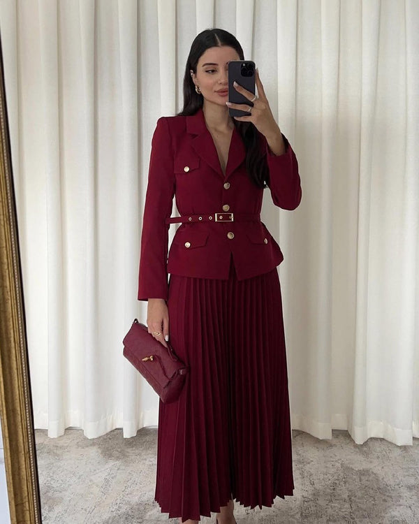 طقم بليزر مع تنورة خمري Gabriela Set - Sateen style
