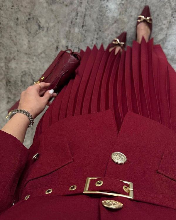 طقم بليزر مع تنورة خمري Gabriela Set - Sateen style